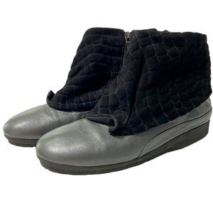 Thierry Rabotin Black Gray Leather Ankle Boots size EU 39 US 8.5